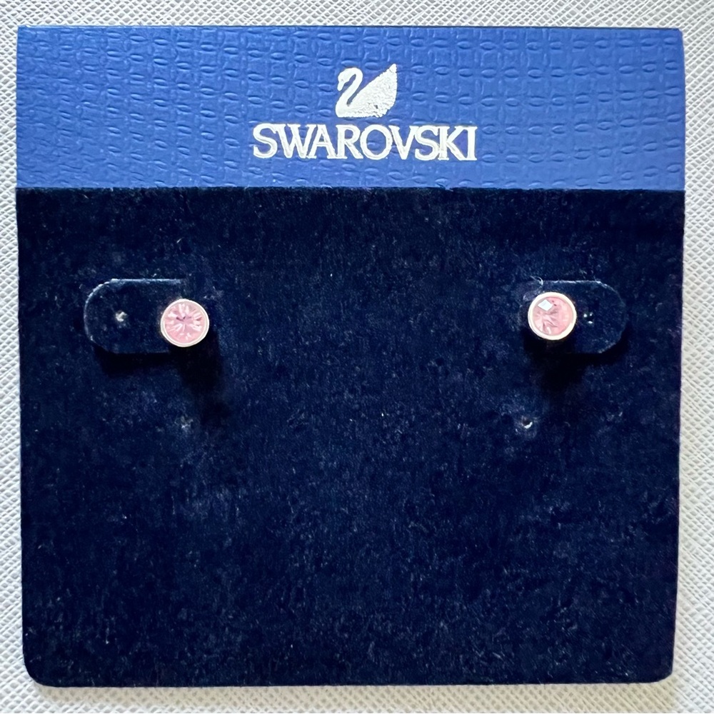 Swarovski stud earrings round pink crystal